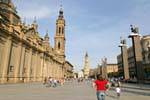Zaragoza, panoramico Plaza del Pilar, Spagna.