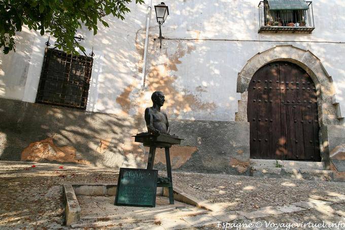 Cuenca, busto e alla porta - Spagna