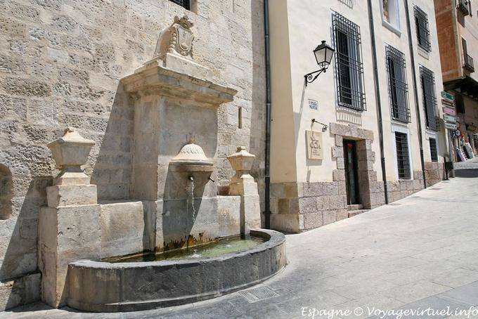 Cuenca, Plaza Mayor, Convento dei Petras - Spagna