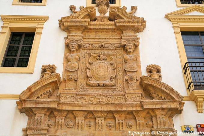 Lorca, particolare della facciata del Museo Archeologico - Spagna