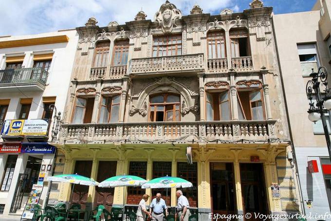 Lorca, il più antico pub della città - Spagna