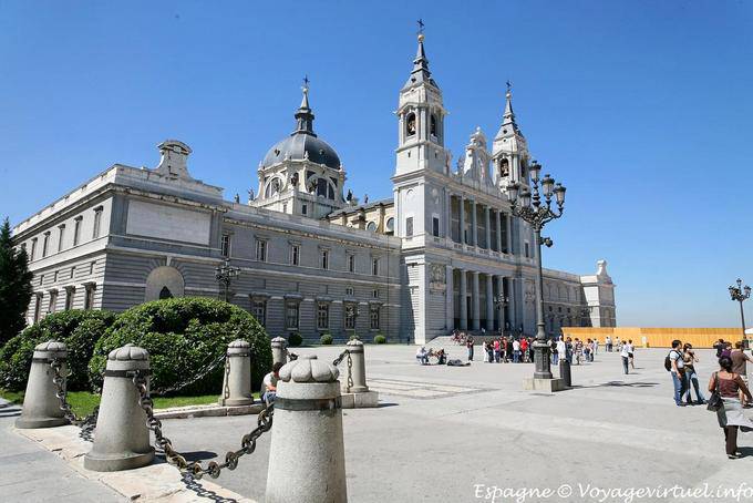 Panoramic Almudena a Madrid - Spagna