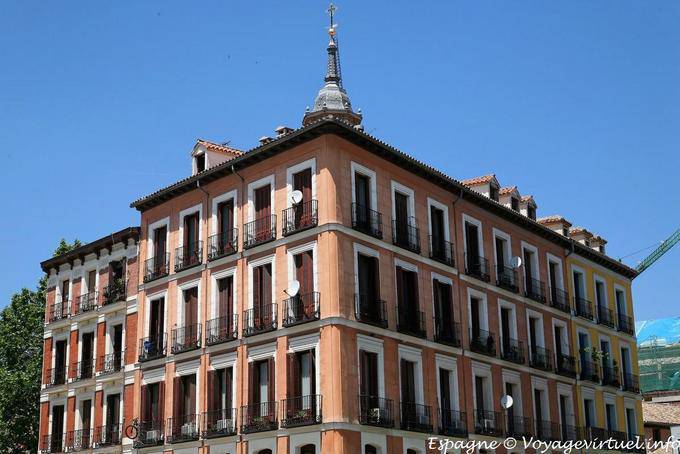 Plaza Puerto de Moros, Calle San Francisco, Madrid - Spagna