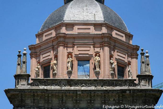 Parroquia de San Andrés, Plaza Puerto de Moros, Calle San Francisco, Madrid - Spagna