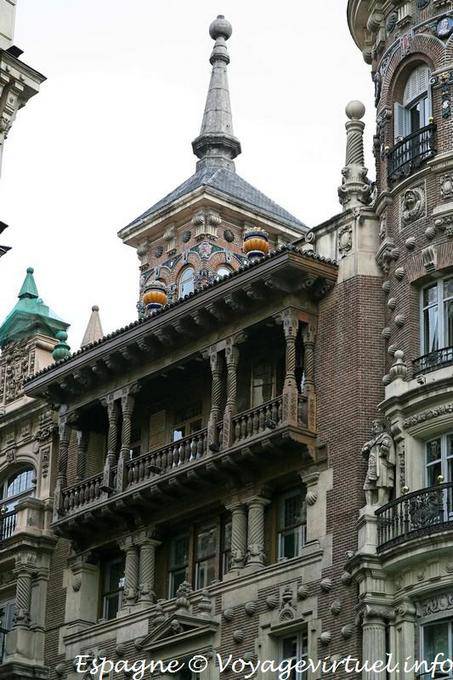 Costruire a Plaza Canalejas, Carrera San Jeronimo, Madrid - Spagna