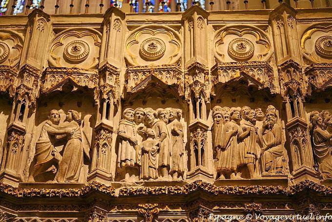 Cattedrale di Toledo, vicino di sculture - Spagna