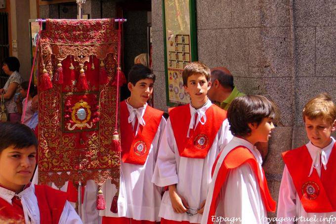 Colegio de los Infantes, processione a Toledo - Spagna