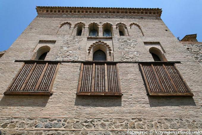Una facciata di El Transito Synagogue, Toledo - Spagna