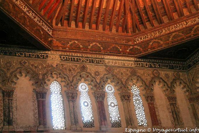 Artesonado vetrate e cedro, El Transito Synagogue, Toledo - Spagna