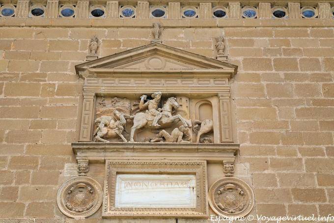 Úbeda, particolare della facciata del Hospital de Santiago - Spagna