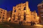 Cuenca, Plaza Mayor by night, Spagna.