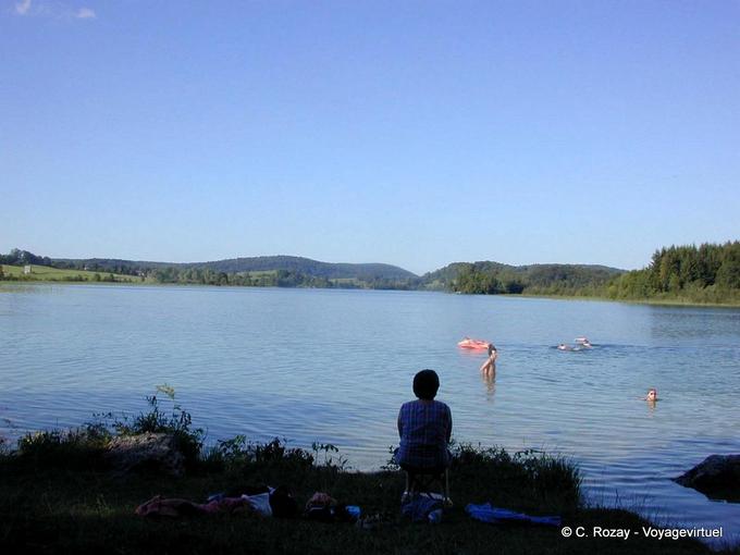 Nuoto nel lago Ilay, Giura - Franca Contea, Francia