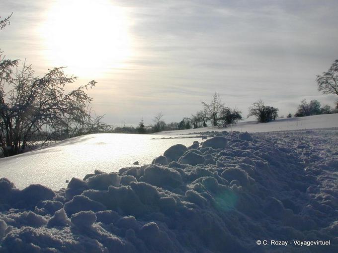 Sole di inverno in Alta Doubs- Franca Contea, Francia
