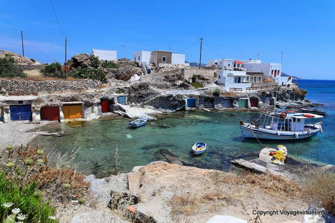 Rifugi sepolto per barche da pesca, Goupa Kara, Kimolos - Grecia