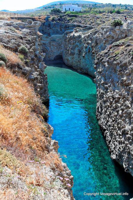 Milos, Papafragas Phylakopi, di acqua - Grecia