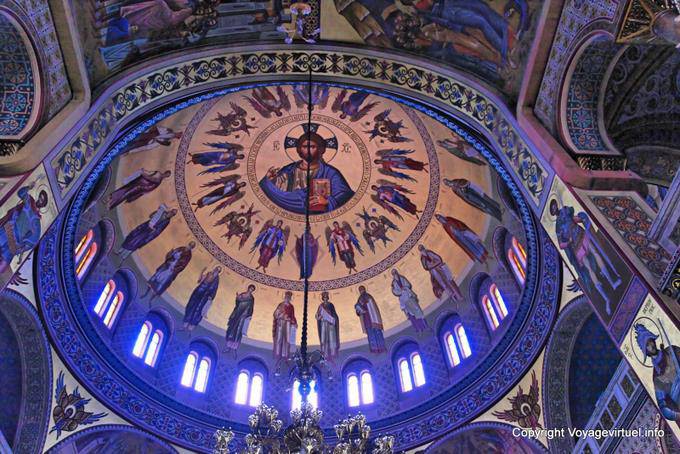 Pireo, Agia Triada, cupola coperta - Grecia