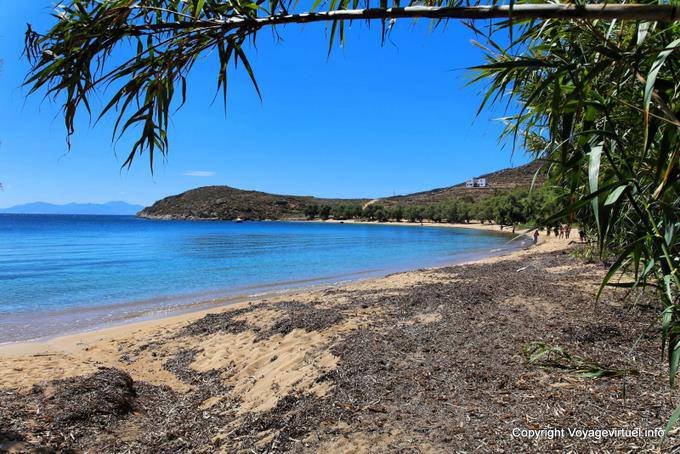 Serifos, un'altra vista sulla spiaggia di Livadakia - Grecia