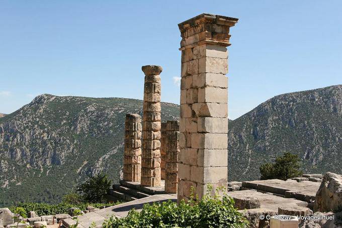 Colonne doriche, Delphi - Grecia