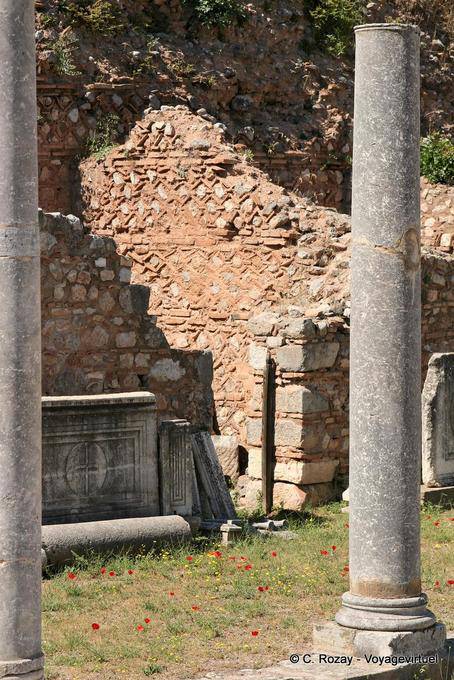 Rovine bizantine, Delphi - Grecia