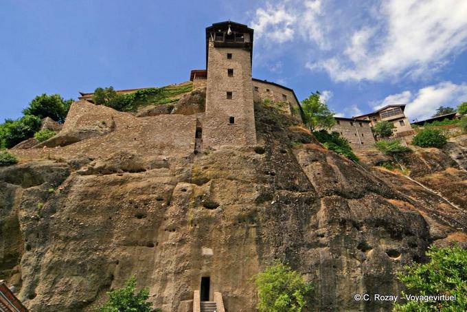 Ai piedi del Monastero Grande Meteor, Meteora - Grecia