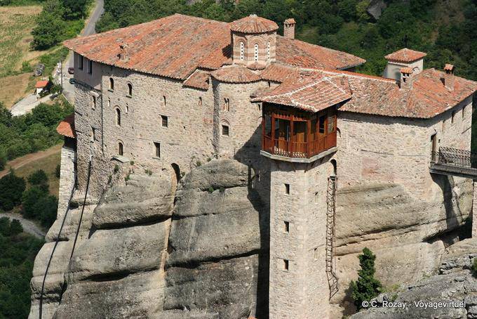 Vista sul Monastero di Roussanou, Meteora - Grecia