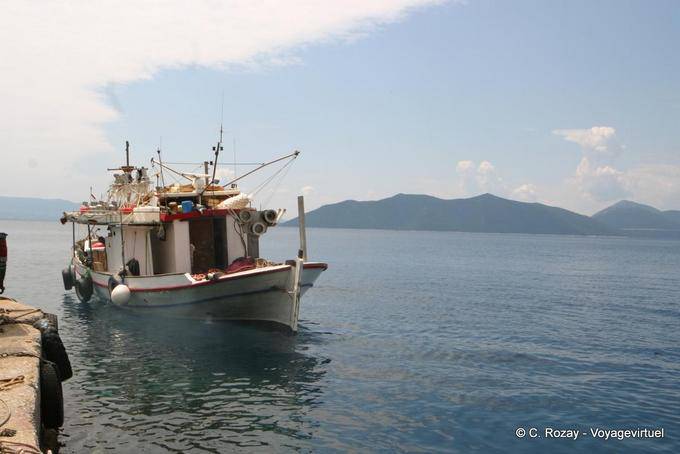 Ritorno del peschereccio, Trikeri, Agia Kiriaki - Grecia