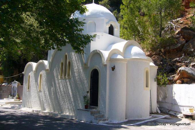 Cappella accanto al monastero Pigi Zoodochou, Poros - Grecia