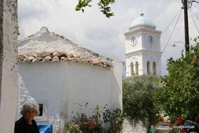 Resident e la torre dell'orologio, Poros - Grecia