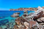 Milos, Paleohori, mucchi di roccia, Grecia.
