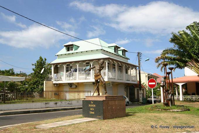 Il marrone di libertà, statua, Vieux-Habitants - Guadalupa