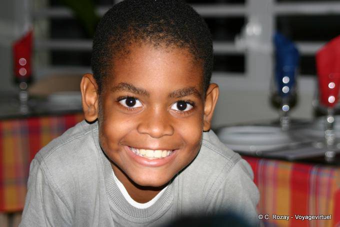 Bambino sorridente Guadeloupe - Guadalupa