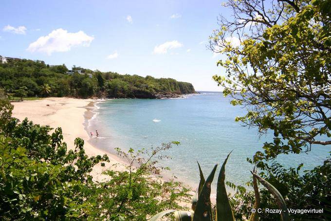 Beach Ferry Leroux, Basse-Terre - Guadalupa