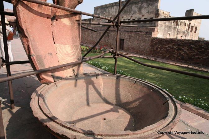 Fatehpur Sikri Anup Talao - India