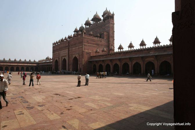 Fatehpur Sikri Jama Masjid - India