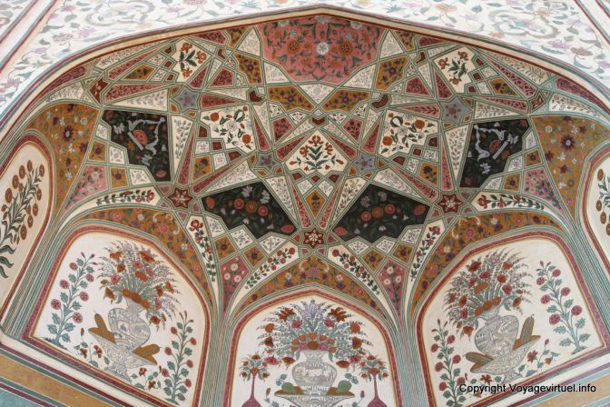 Jaipur Amber Palace Ganesh Pol - India