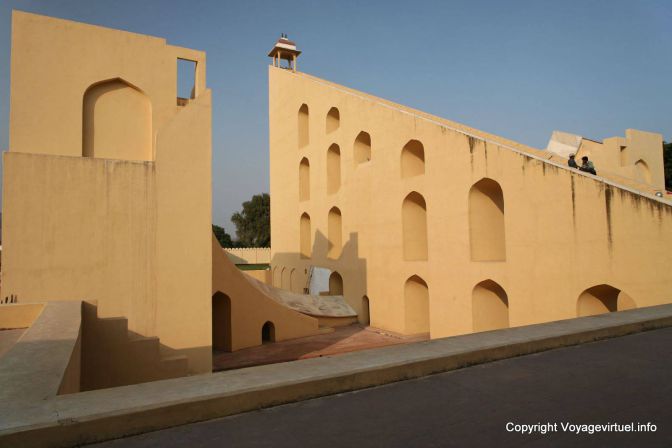 Jaipur Jantar Mantar Observatoire Grand Samrat Yantra - India