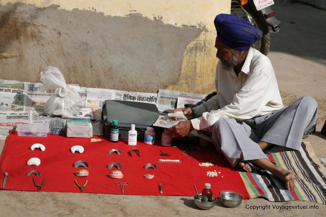 Pushkar Dentiste De Rue - India