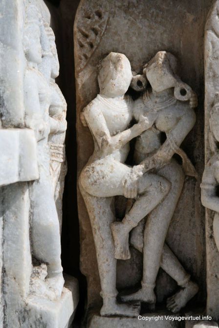 Ranakpur Suparshvanath Temple Des Prostituees - India