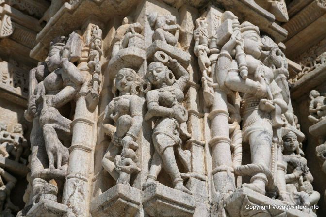 Ranakpur Suparshvanath Temple Des Prostituees - India