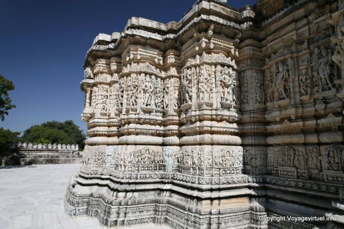 Ranakpur Suparshvanath Temple Des Prostituees - India