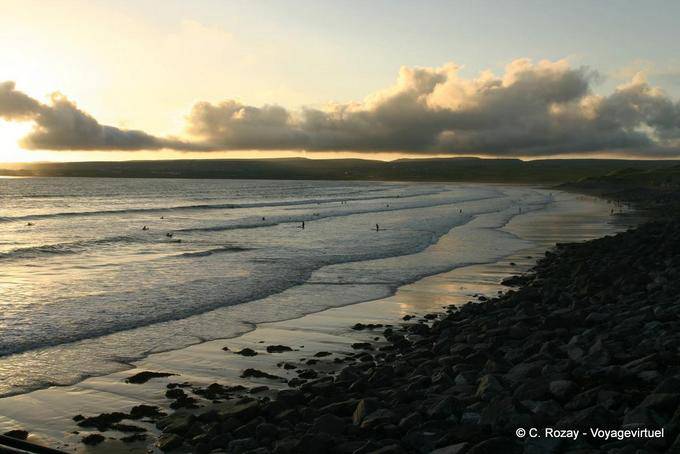 Scende la sera sulla località, Lahinch - Irlanda