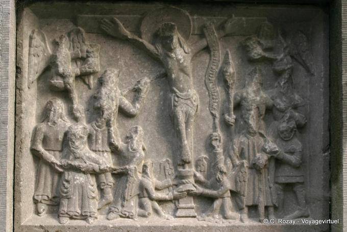 Crocifissione di Cristo, scultura medievale, Ennis Abbey - Irlanda