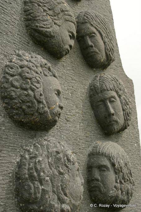 Monumento a Dún anno OIR Dingle - Irlanda