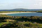 Una delle spiagge della Baia del Cane, Roundstone, Connemara Galway, Irlanda.