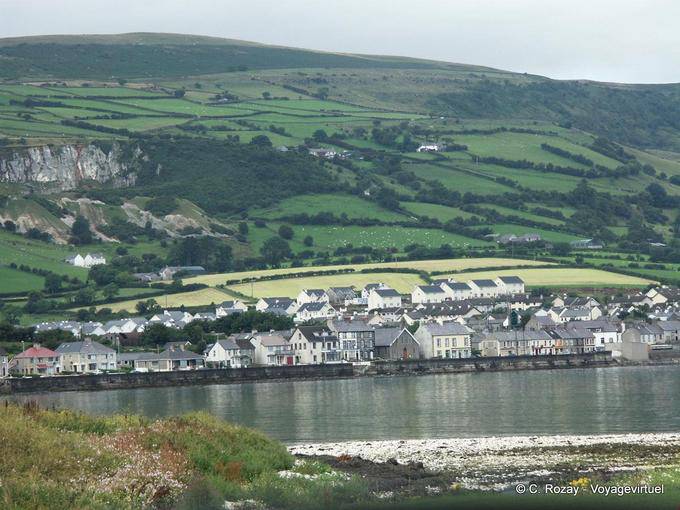 Vista di Carnlough, Antrim Coast - Irlanda de Nord
