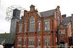 Verbal Arts Centre, Stable Lane e Mall Wall - Bishop Street, Londonderry, Irlanda de Nord.