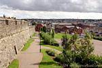 Le pareti tra Palace Street e Lane stabile, Derry, Irlanda de Nord.