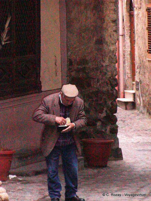 L'anziano di Castelbueno - Italia