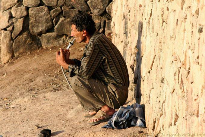 Fumare narghilè, Aqaba - Giordania