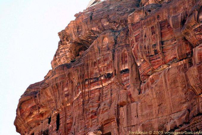 Scogliere dando l'impressione di scioglimento dei ghiacci, Wadi El Farasah, Petra - Giordania